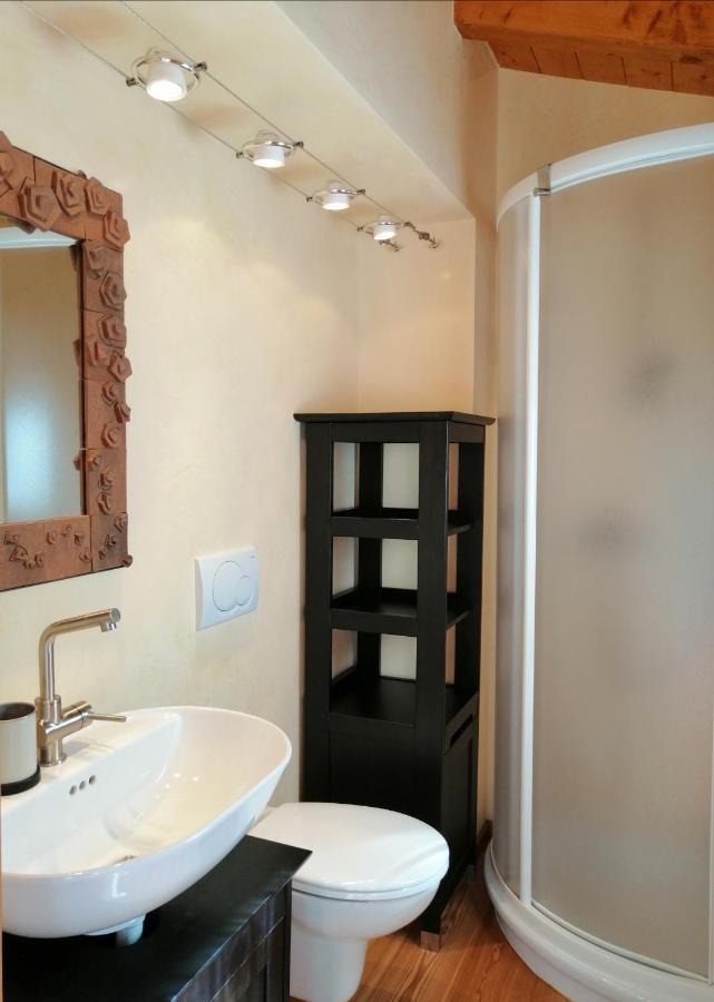 Casa Bucaneve & Ciclamino กราเวโดนา ภายนอก รูปภาพ