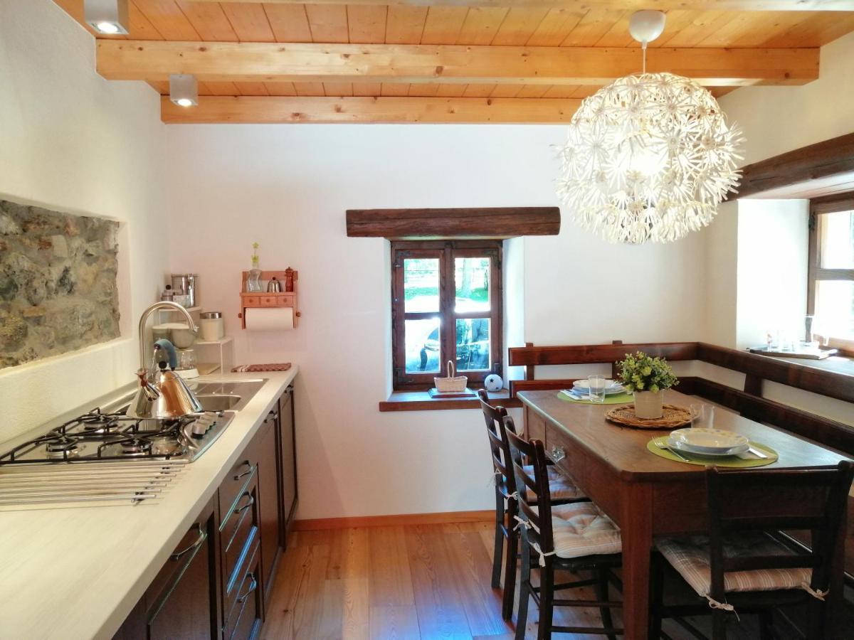 Casa Bucaneve & Ciclamino กราเวโดนา ภายนอก รูปภาพ